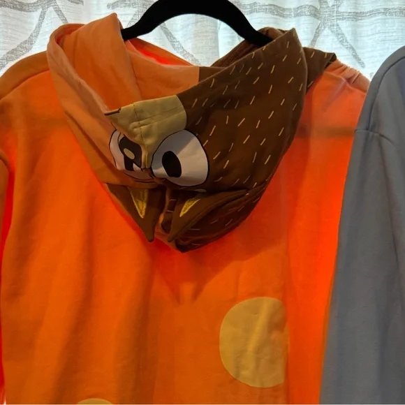 Chilli and Bandit Heeler Hoodies- Bluey Family! - Picture 2 of 5